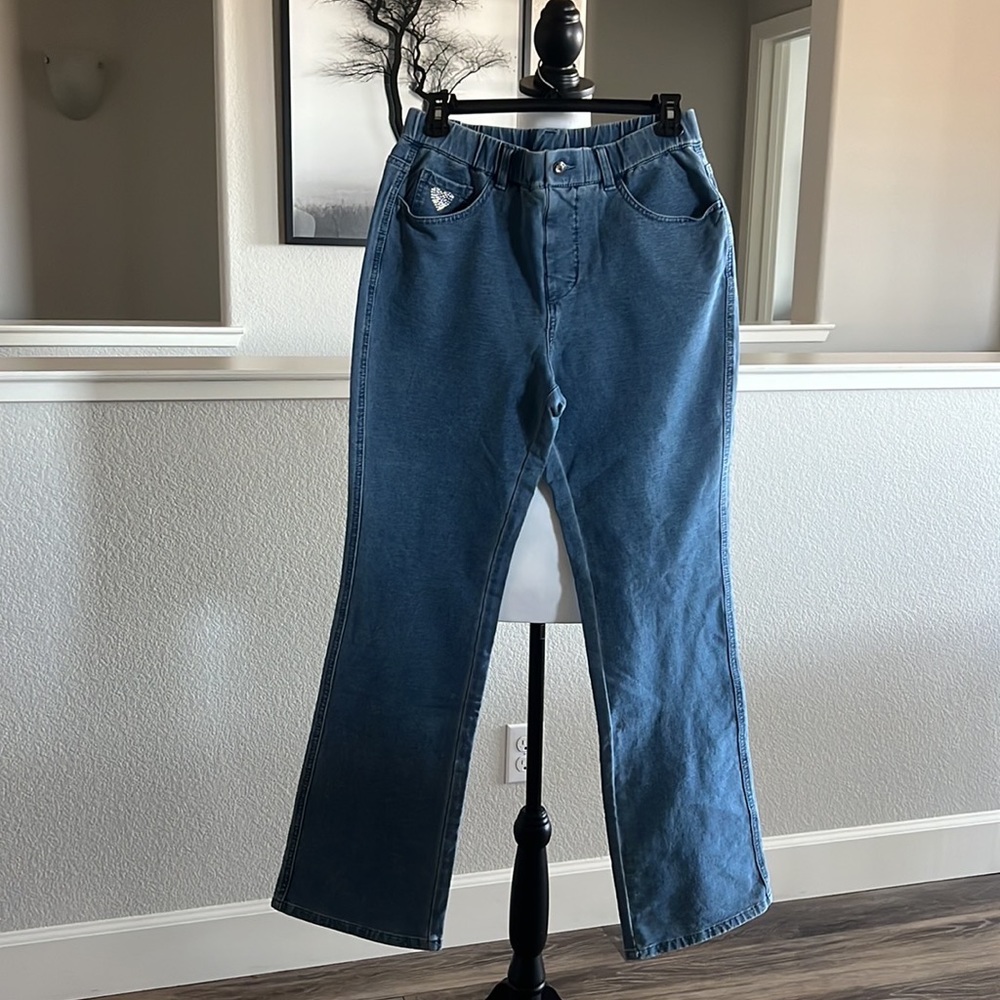 Two pair * NEW - Quacker Factory Regular Dream Jeannes 5 pocket bootcut  - Small